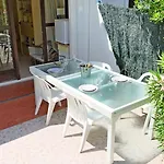 Apartmán T2 Calme Avec Jardin Sans Vis-a-vis - 10 Min La Grande Motte